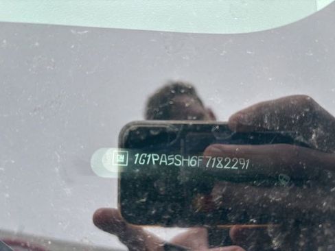 Used 2015 Chevrolet Cruze LS image 4