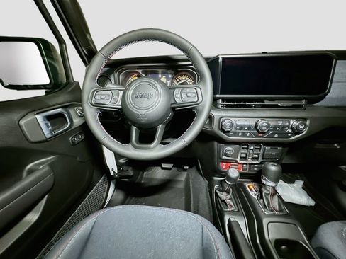 New 2026 Jeep Wrangler Unlimited Sport w/ Dual Top Group AWD/4WD image 30