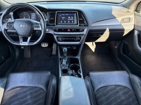 Used 2018 Hyundai Sonata Sport image 9