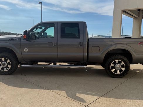 Used 2012 Ford F250 Lariat w/ Lariat Interior Pkg AWD/4WD image 7