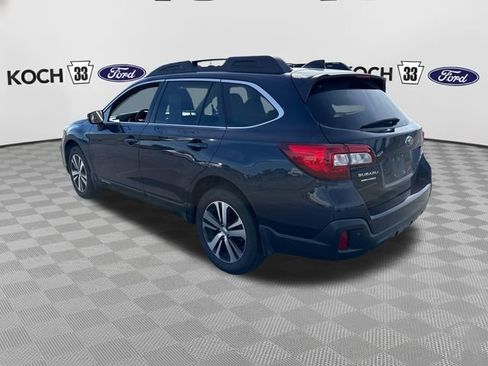 Used 2018 Subaru Outback 2.5i Limited AWD/4WD image 6