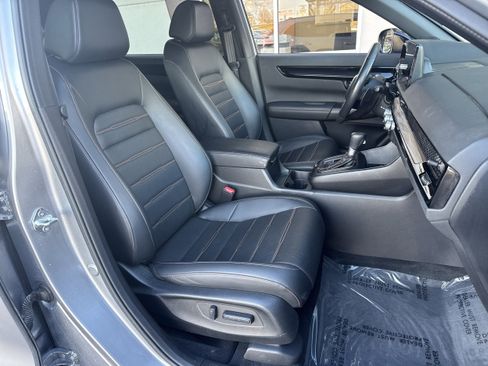Used 2024 Honda CR-V Sport Touring image 15