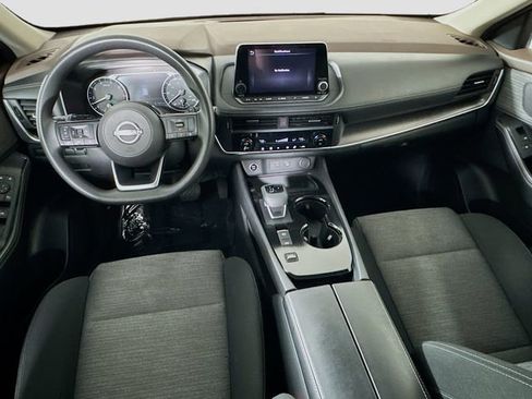 Used 2023 Nissan Rogue SV image 23