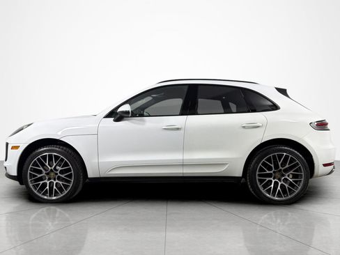 Used 2020 Porsche Macan AWD/4WD image 2