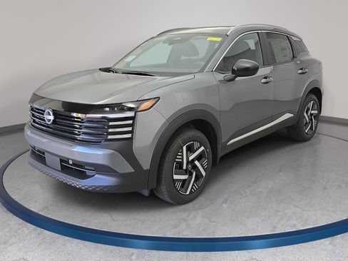 New 2026 Nissan Kicks SV w/ SV Premium Package FWD image 1