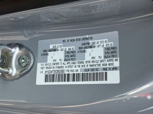 Used 2025 MAZDA MX-5 Miata RF Grand Touring RWD image 34