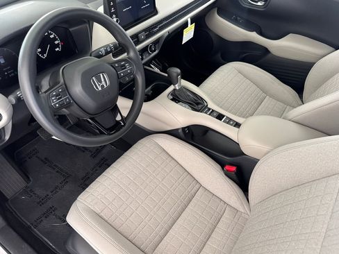 Used 2026 Honda HR-V LX image 4