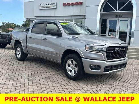 Certified 2025 RAM 1500 Big Horn RWD image 5