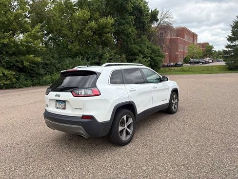 Used 2019 Jeep Cherokee Limited AWD/4WD image 24
