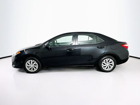 Used 2017 Toyota Corolla LE w/ Carpet Mat Package (TMS) FWD image 4