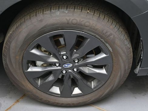 Certified 2025 Subaru Outback Onyx Edition AWD/4WD image 10