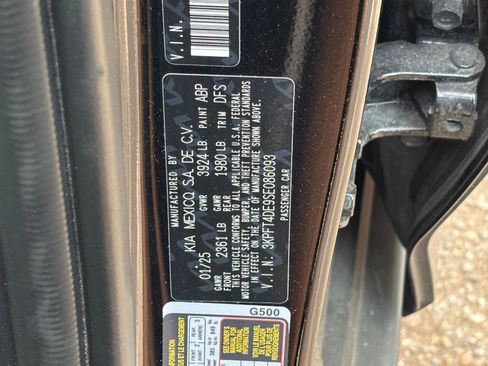 Used 2025 Kia K4 LXS image 10