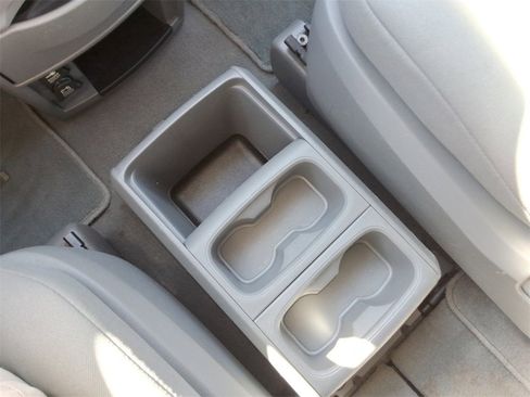 Used 2009 Dodge Grand Caravan SE image 29