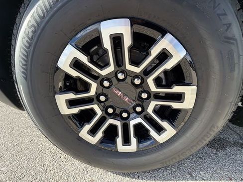 New 2026 GMC Sierra EV Elevation image 61