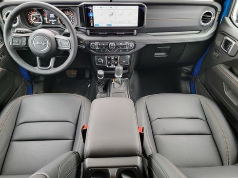 New 2026 Jeep Gladiator Sport AWD/4WD image 25