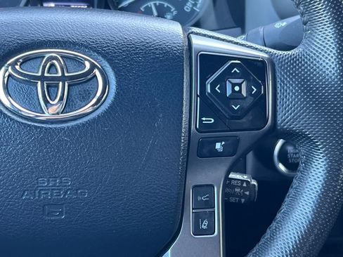 Used 2023 Toyota Tacoma TRD Off-Road AWD/4WD image 25