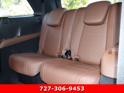 Certified 2025 Mercedes-Benz GLS 580 4MATIC image 18