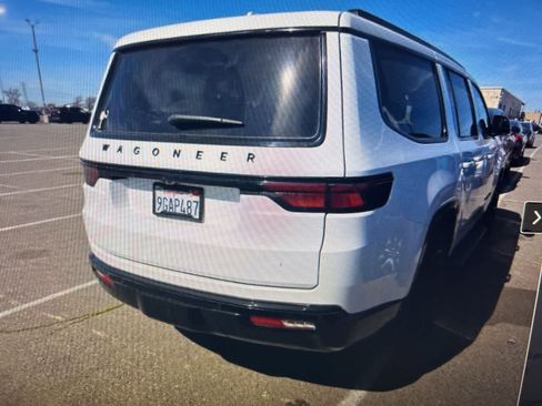 Used 2023 Jeep Wagoneer 2WD w/ Convenience Group I image 3