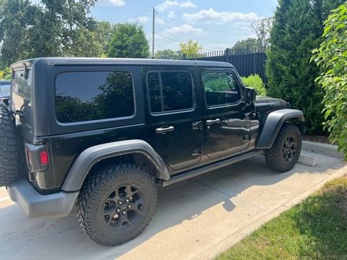 Used 2021 Jeep Wrangler Unlimited Sport AWD/4WD image 5