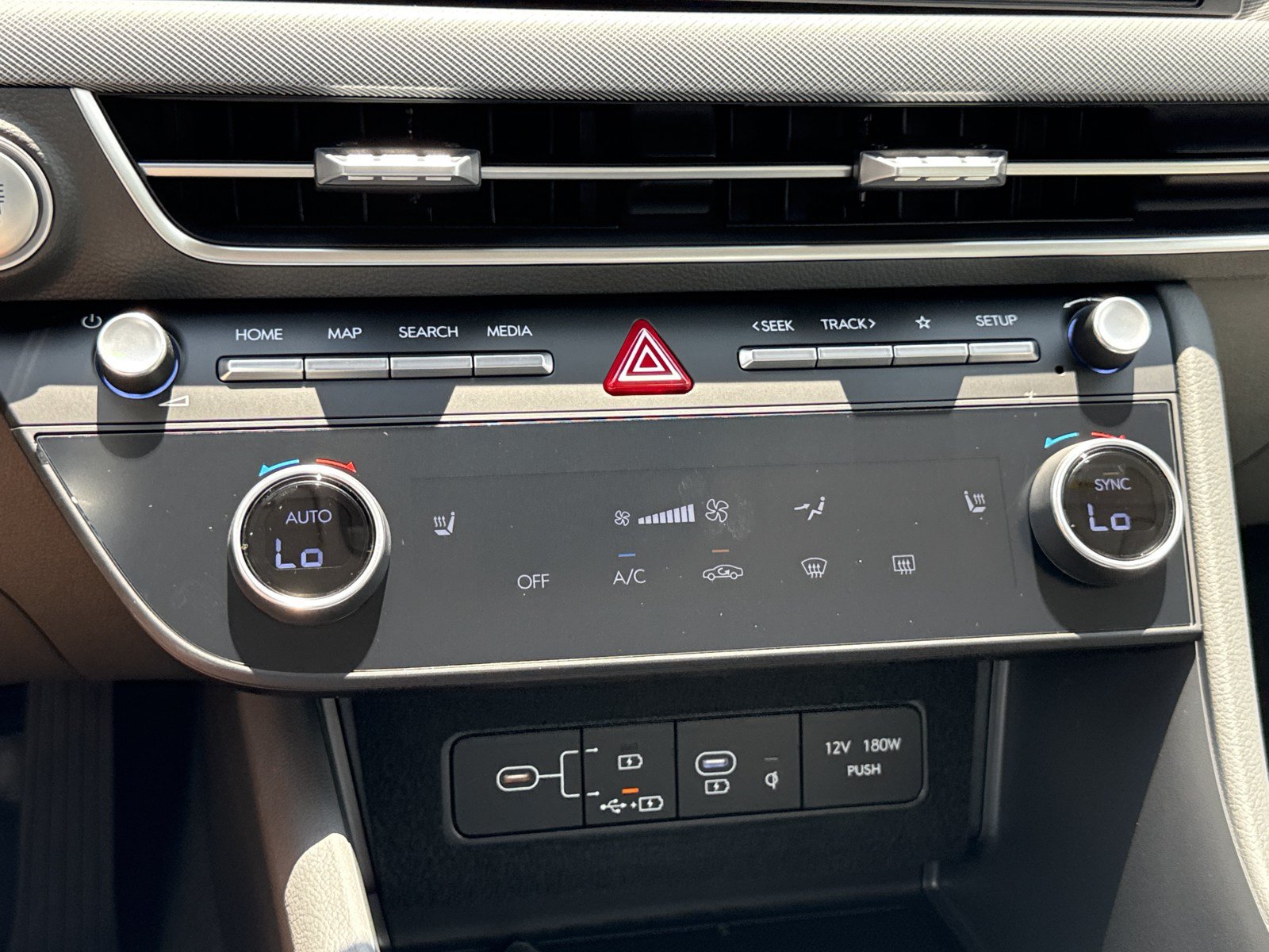 New 2026 Hyundai Sonata SEL FWD image 24