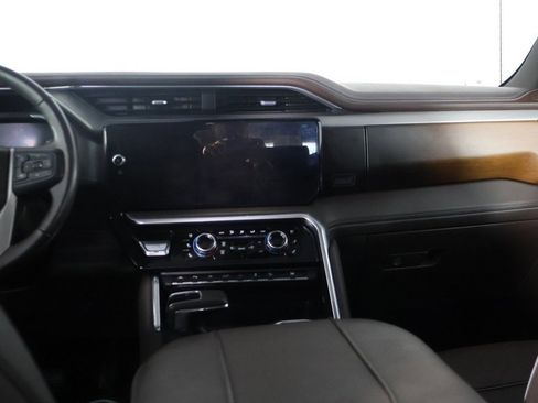 Used 2023 GMC Sierra 1500 Denali w/ Denali Reserve Package image 38