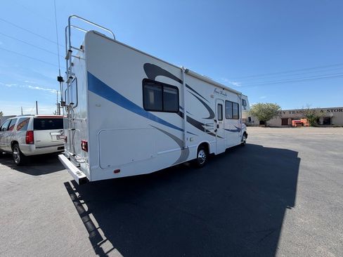 Used 2008 Chevrolet Express 3500 w/ RV Package image 4