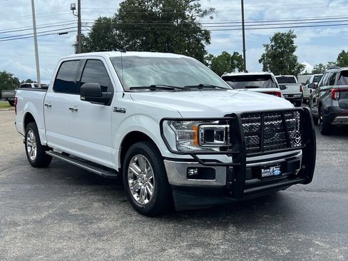 Used 2020 Ford F150 XLT w/ Equipment Group 302A Luxury RWD image 9