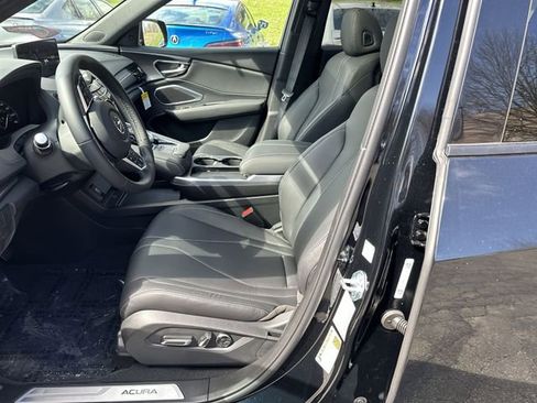 New 2026 Acura RDX SH-AWD image 13