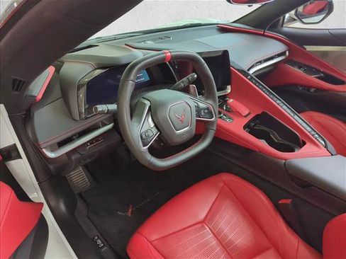 Used 2023 Chevrolet Corvette Stingray Preferred Conv w/ Z51 Performance Package RWD image 7