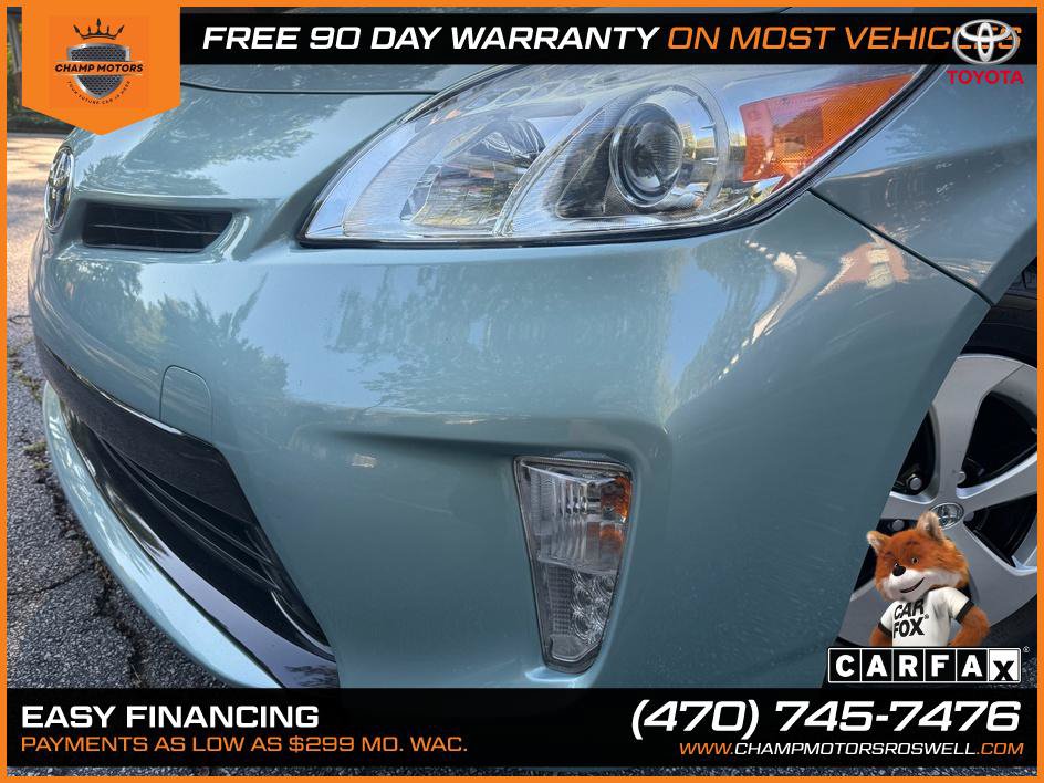 Used 2015 Toyota Prius Three FWD image 2