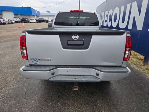 Used 2019 Nissan Frontier S image 6