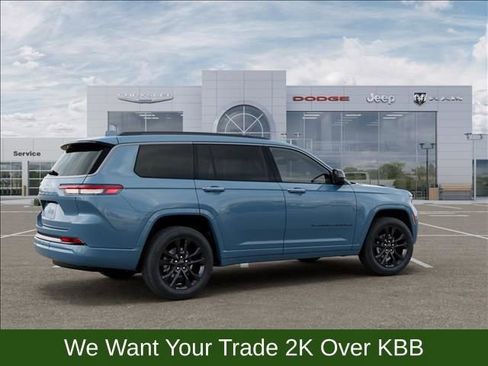 New 2026 Jeep Grand Cherokee L Limited AWD/4WD image 4