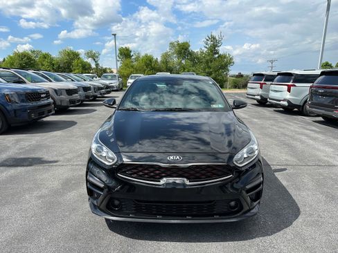 Used 2020 Kia Forte GT-Line w/ GT-Line Premium Package FWD image 2