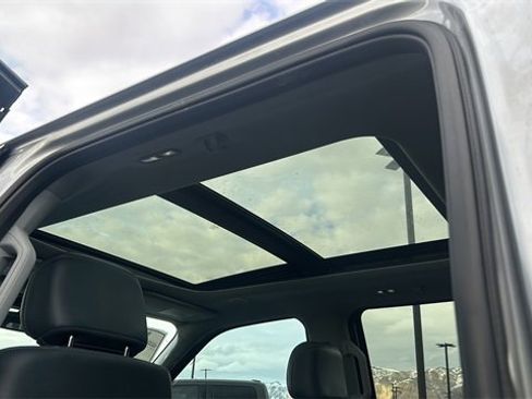 Used 2022 Ford F150 Limited image 31