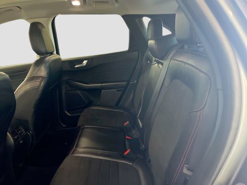 Used 2022 Ford Escape SEL w/ SEL Stealth AWD Package image 24