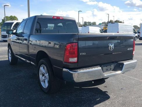 Used 2024 RAM 1500 Classic SLT image 7