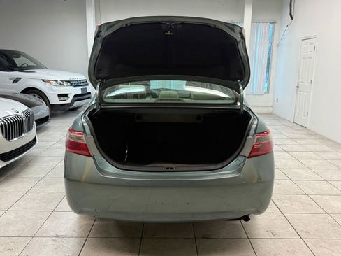 Used 2009 Toyota Camry LE image 19