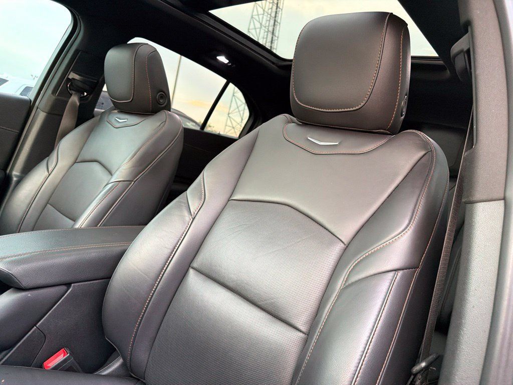Used 2020 Cadillac XT4 Sport FWD image 17