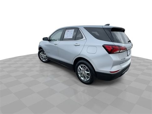Certified 2022 Chevrolet Equinox LT image 6