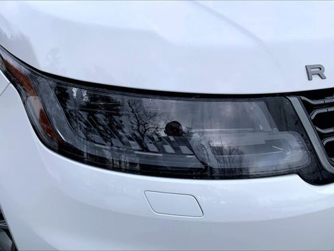 Used 2022 Land Rover Range Rover Sport HSE Silver Edition image 26