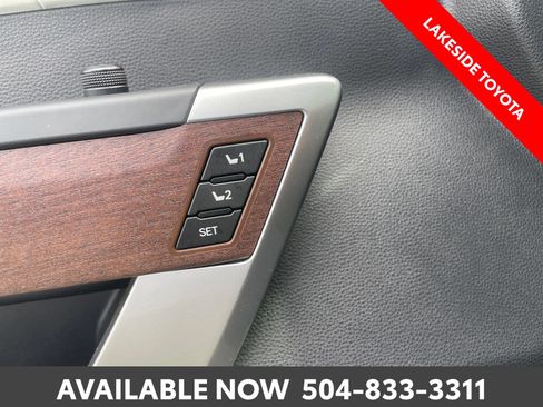 Used 2023 Toyota Tundra Capstone AWD/4WD image 28