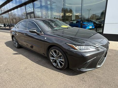 Used 2021 Lexus ES 350 F Sport image 3