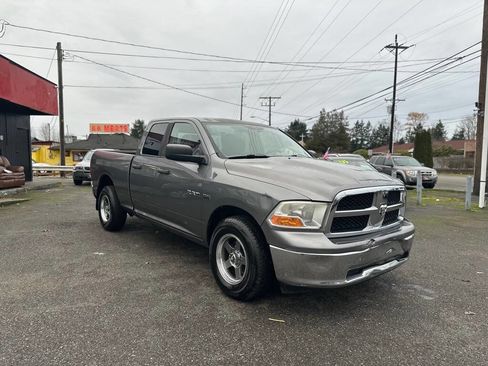 Used 2010 Dodge Ram 1500 Truck SLT image 4