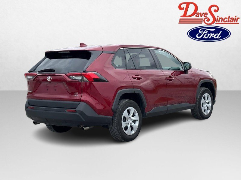 Used 2025 Toyota RAV4 LE AWD/4WD image 7