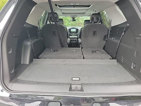 Used 2018 Chevrolet Traverse Premier w/ Redline Edition AWD/4WD image 34