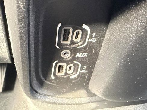 Used 2021 RAM 1500 Big Horn AWD/4WD image 51