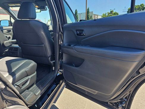 Used 2023 Honda Passport Elite image 15