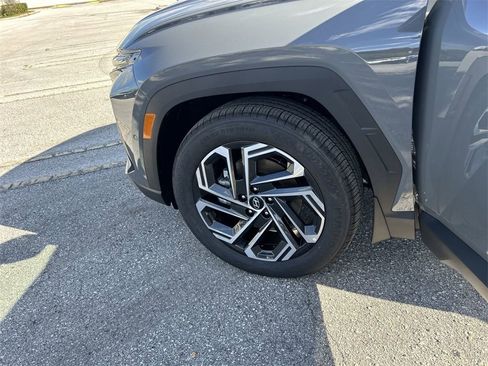 New 2026 Hyundai Tucson Limited image 33