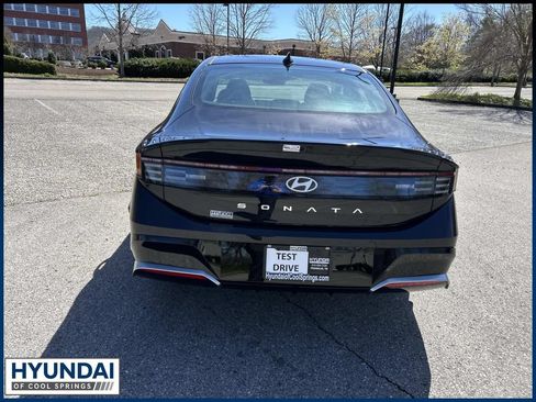 New 2026 Hyundai Sonata SEL FWD image 6