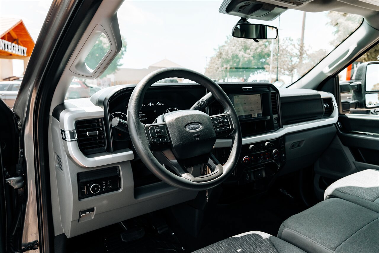 Used 2025 Ford F250 XLT AWD/4WD image 19